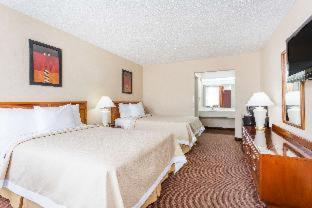 Days Inn By Wyndham Goldsboro Exterior photo
